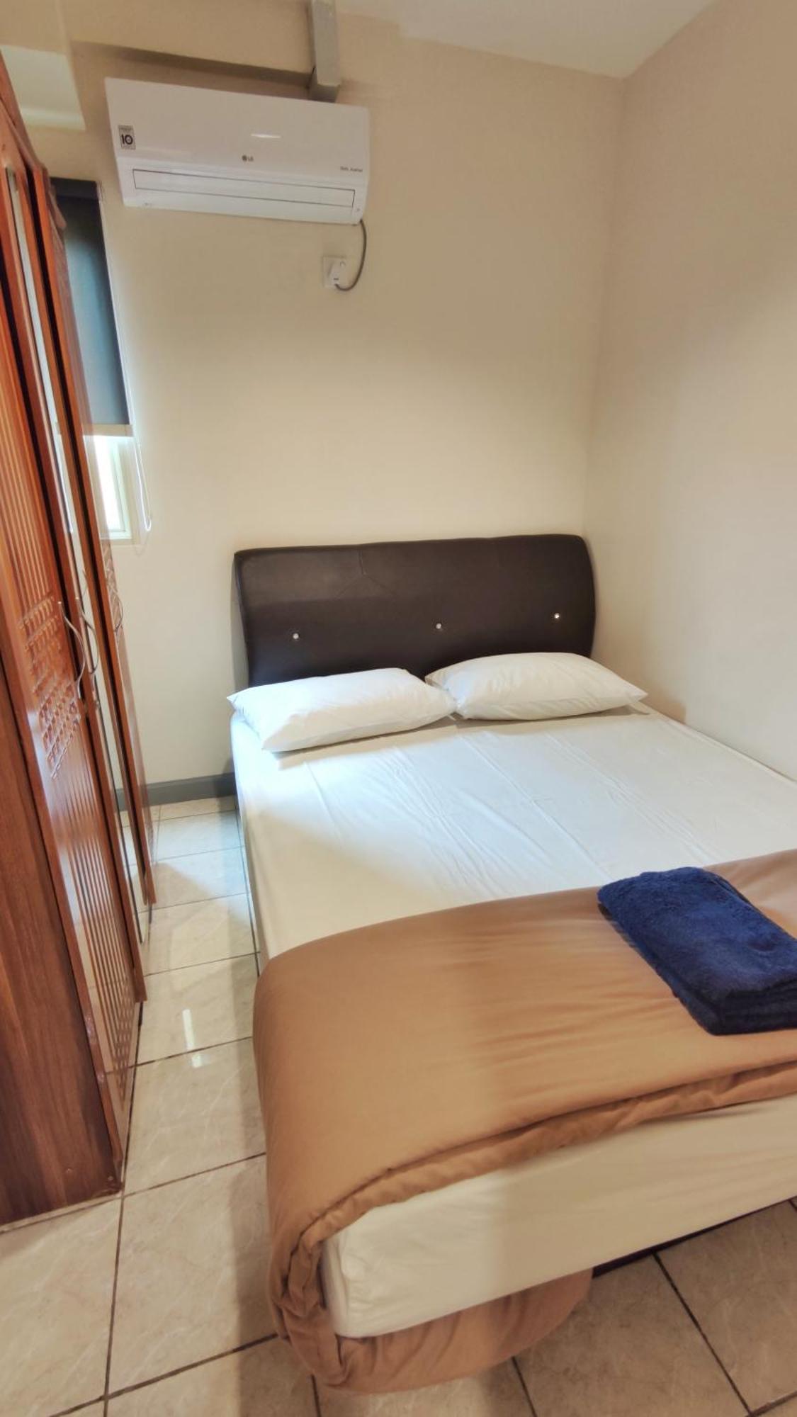 Queen Victoria Apartment Batam Phòng bức ảnh
