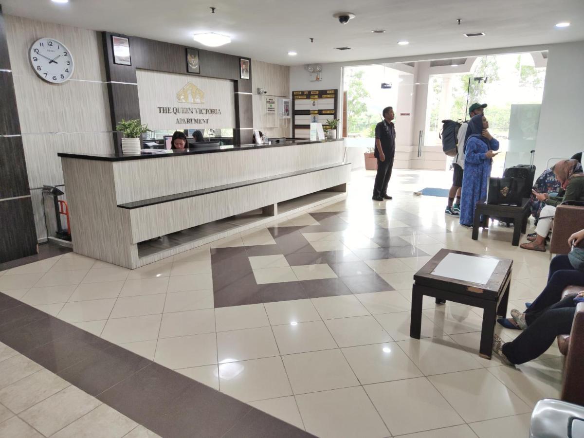 Queen Victoria Apartment Batam Ngoại thất bức ảnh